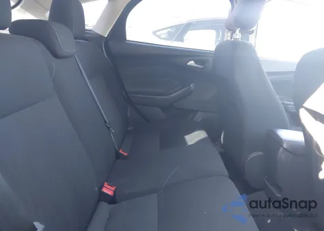 2017 Ford Focus Se z USA, uszkodzony, nr VIN 1FADP3K28HL283664